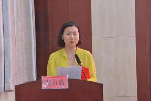 省工商学校召开庆祝第39个教师节表彰大会